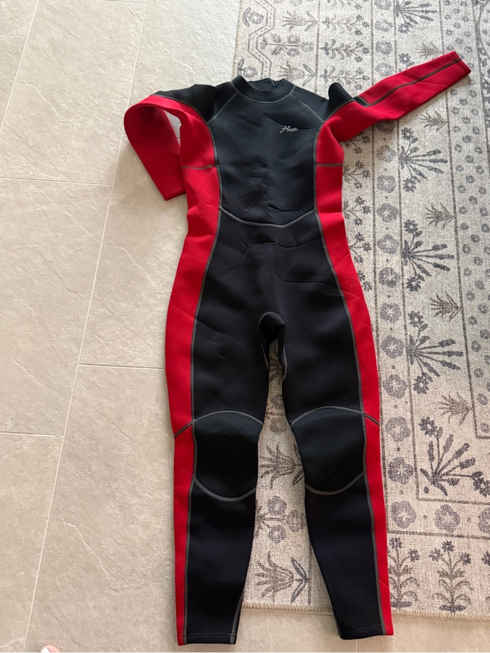 Hevto Kids Black and Red One-Piece Wetsuit